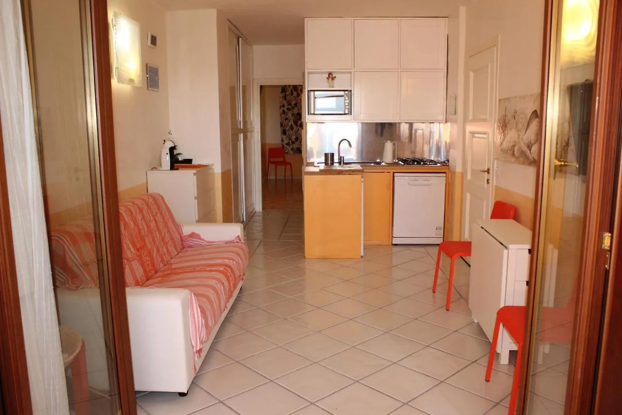 Appartamento Casa Giorgia Palau 0*,  Italia